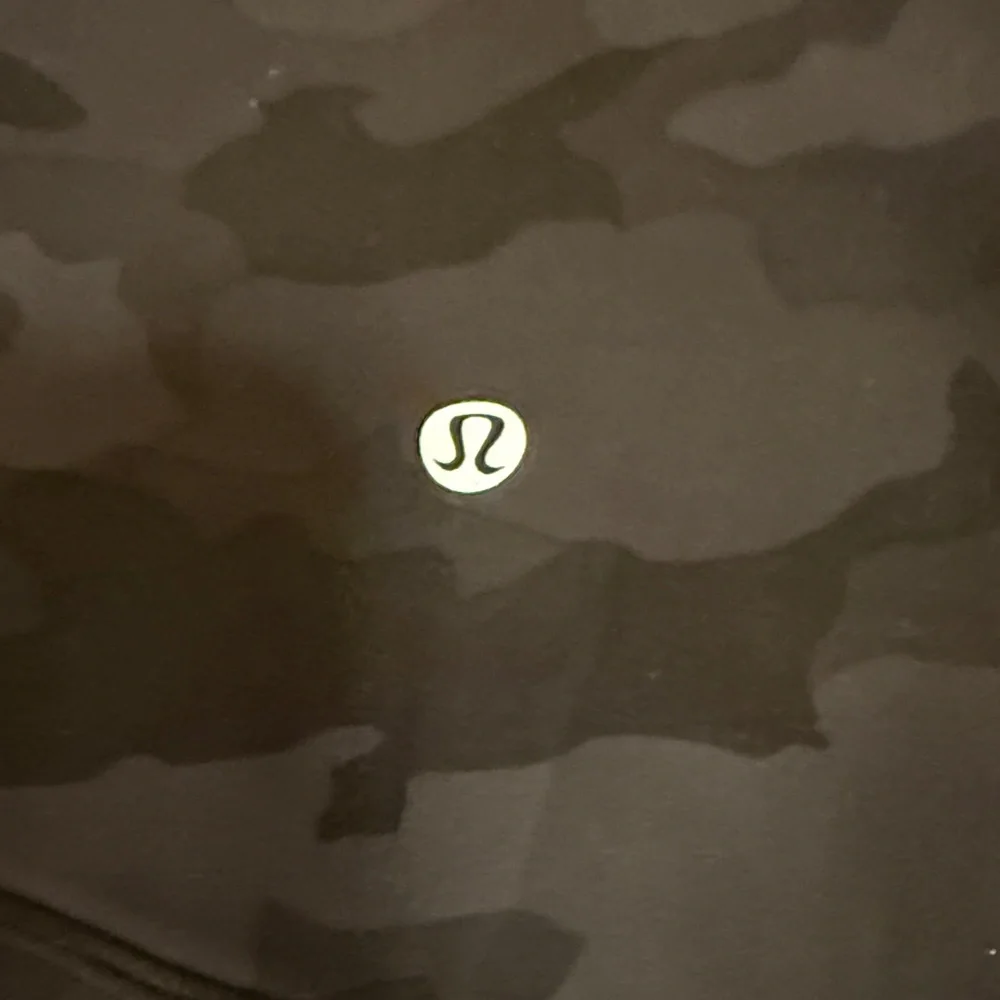 Lululemon Camo Black Leggings - 12 Tall - Picture 3 of 7